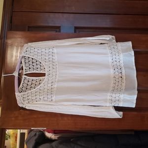Large Solitaire White Crochet Blouse Button-Up Back